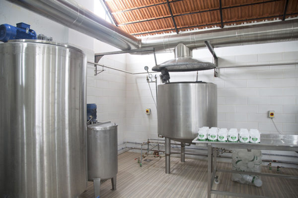 Al-Janoub-Farm-dairy-yogurt-cheese-lebanon-52