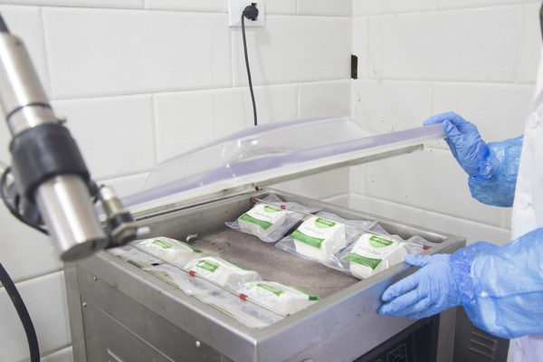 Al-Janoub-Farm-dairy-yogurt-cheese-lebanon-61