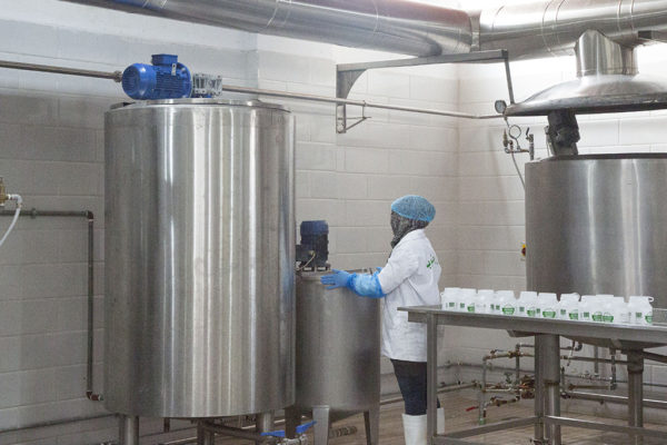 Al-Janoub-Farm-dairy-yogurt-cheese-lebanon-64